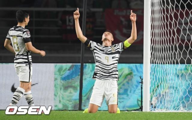 【世预赛】金信煜2球孙准浩造2球 韩国5比0斯里兰卡